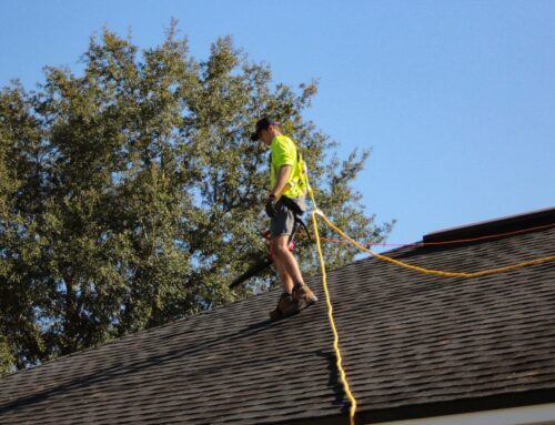 How to Help Your Temporary Workers Avoid Fall Risks in Roofing Roles